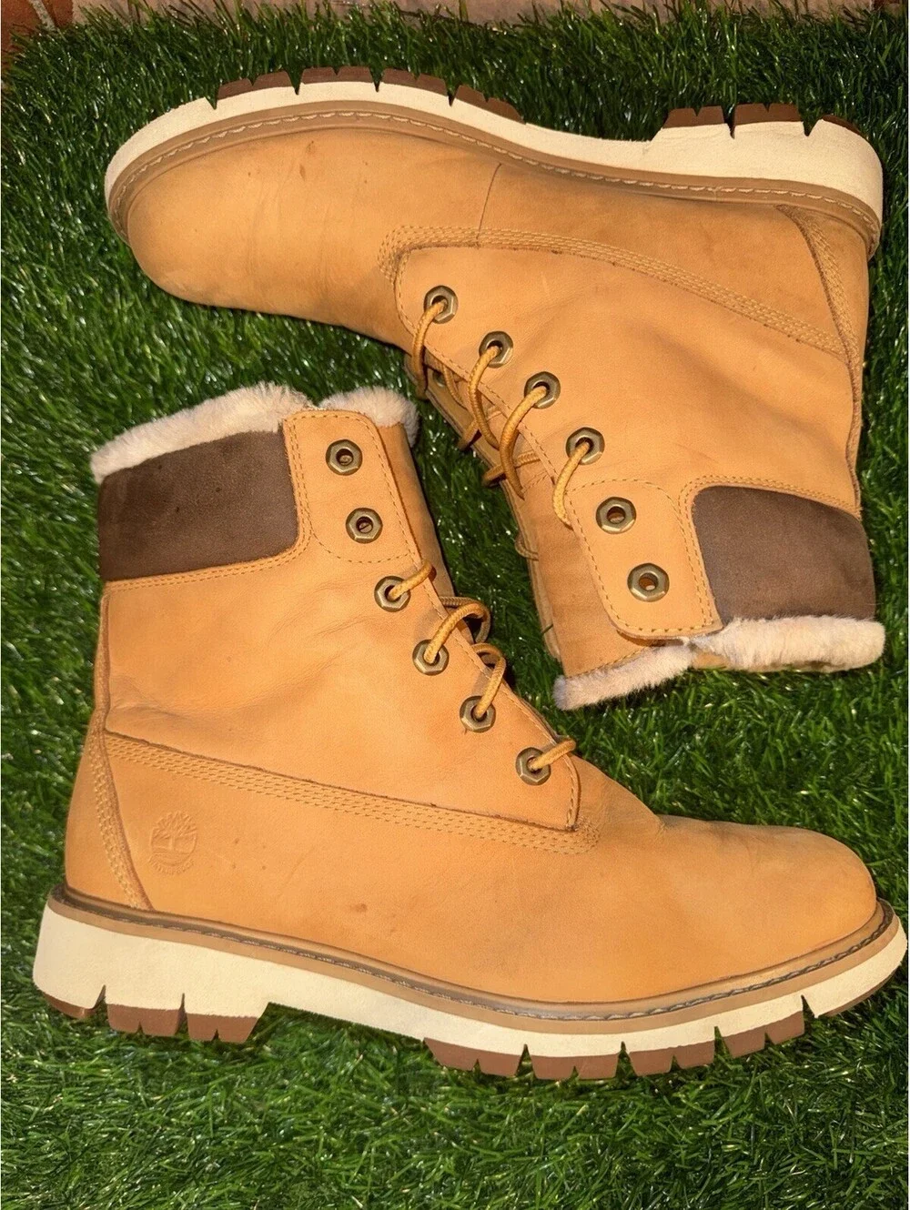 Women’s Timberland Lucia Way 6” Waterproof Boot Faux Fur Lining Size 10W
